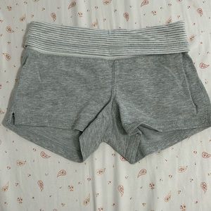 Brand is SO. Size S (8). Little girl shorts